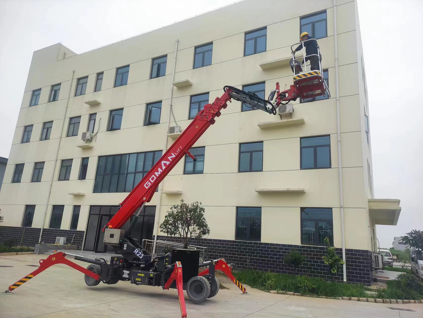 23m 4-wheel Self-propelled Cart Spider Boom Lift
