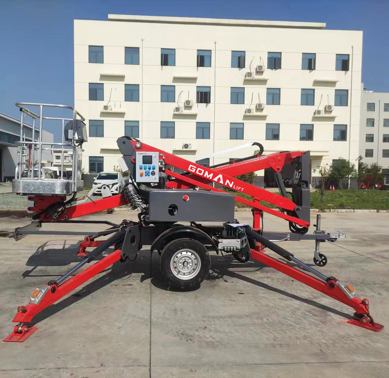 13.6m Trailer Mounted Work Platform