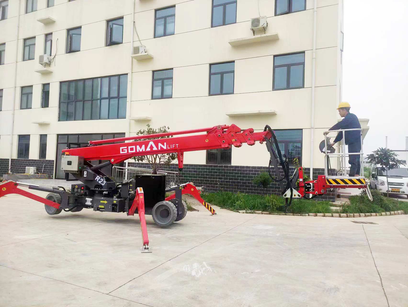 Indoor Spider Lift Equipment Operation
